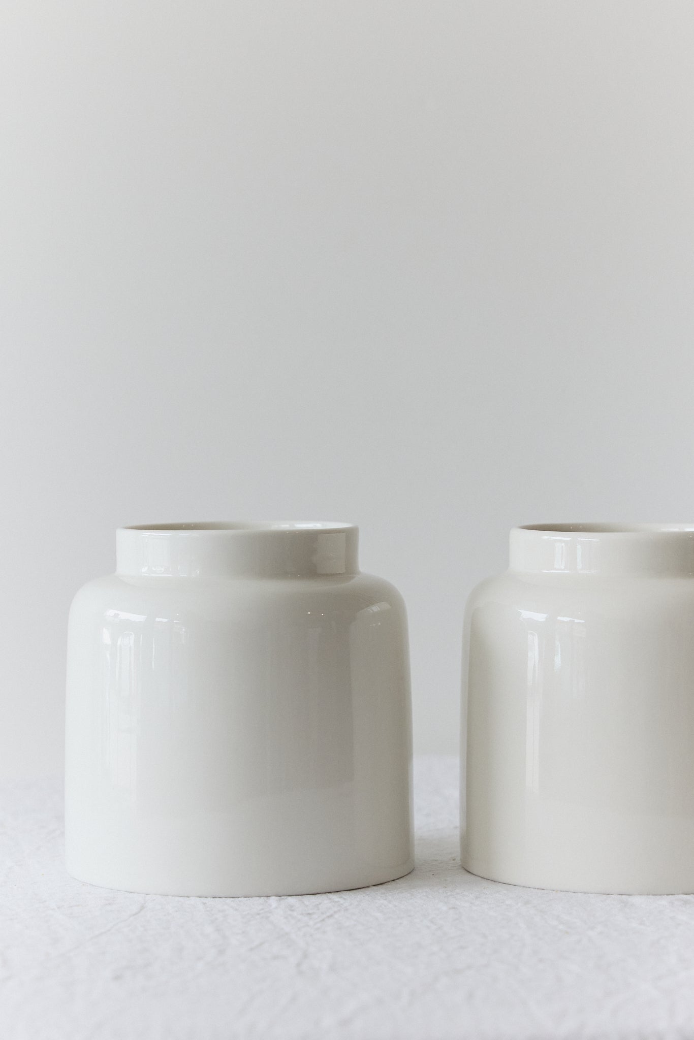 
                  
                    Porcelain Flower Pot
                  
                